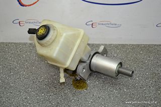 BMW X3 E83 04-10 Brake master cylinder