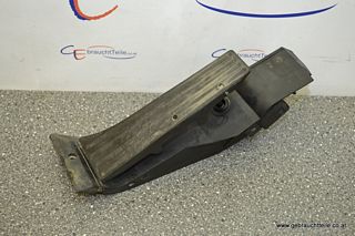 BMW 1er E87 03-12 Gas pedal electric diesel manual transmission