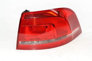 VW Passat 3C B7 10-15 Taillight tail light tail lamp HR Outside Variant