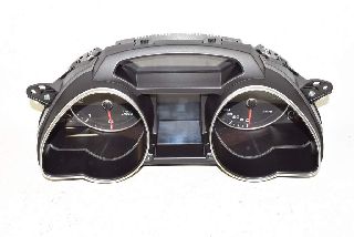 Audi A5 8F 12-17 Instrument cluster speedometer Diesel KM / h multifunction only 18 km original