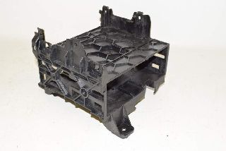 Audi A4 8K B8 12-15 Mounting for radio unit / TV tuner control unit