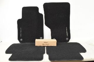 VW Amarok 2H 10-15 Floor mats floor mats SET ORIGINAL 4 pieces front rear "DARK LABEL"