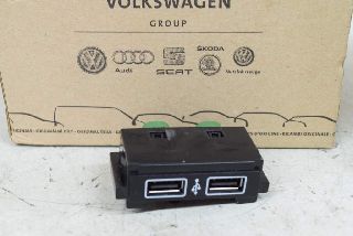 VW T-Roc A1 17- Plug 2x USB socket for external audio sources ORIGINAL