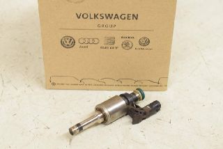 Audi A3 8V 16- Injector nozzle injection valve 1.0TSI petrol engine ORIGINAL