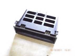 VW Polo 6N2 00-02 Center console storage compartment