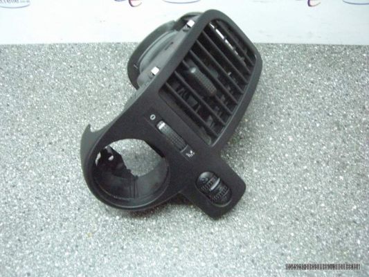 VW Polo 6N2 00-02 Air nozzle grille front left