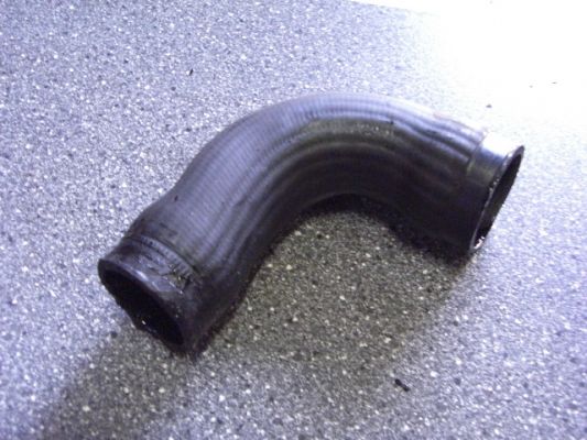 VW Passat 3B 96-00 Hose intercooler pipe