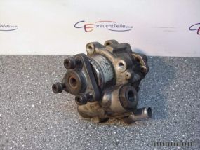 Audi A6 C5 4B 97-05 Power steering pump sefront righto