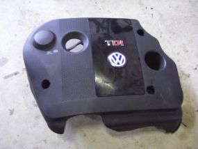 VW Passat 3B 96-00 Engine cover